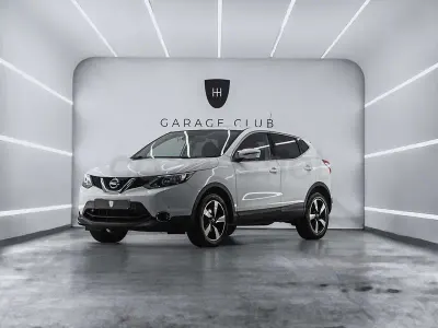 Usado Nissan Qashqai N-Connecta 110 CV (80 kW) 2015 Blanco SUV