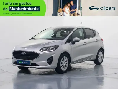 Usado Ford Fiesta Trend 75 CV (55 kW) 2022 Gris / plata Utilitario