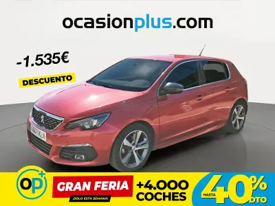 Usado Peugeot 308 GT-line 130 CV (95 kW) 2018 Rojo
