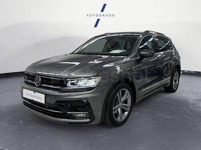 Usado VW Tiguan R-line 150 CV (110 kW) 2019 Gris / plata SUV