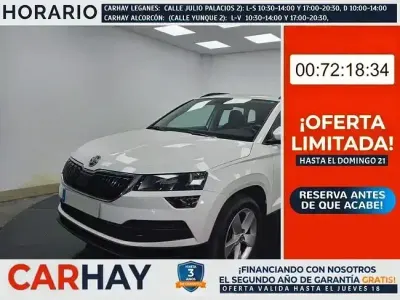 Usado Skoda Karoq Ambition 150 CV (110 kW) 2021 Blanco SUV