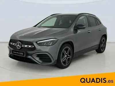 Käytetty Mercedes GLA200 150 HP (110 kW) 2025 Harmaa Katumaasturi