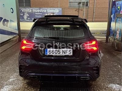 Mercedes A45 AMG