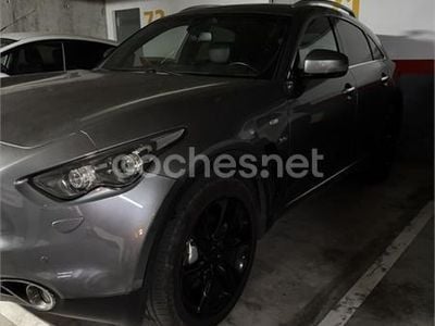 Infiniti QX70