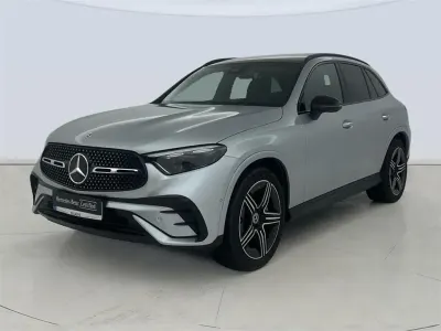 Usado Mercedes GLC220 197 CV (144 kW) 2025 Plata hightec metalizado SUV