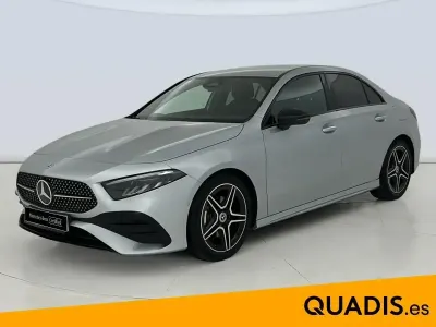 Usado Mercedes A200 150 CV (110 kW) 2025 Gris plata Berlina
