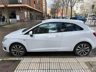Usado Seat Ibiza SC CONNECT 110 CV (80 kW) 2017 Blanco Utilitario