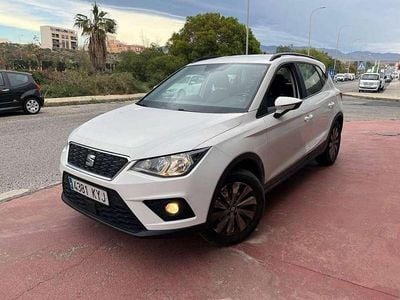 Usado Seat Arona Ecomotive 116 CV (85 kW) 2019 Blanco SUV