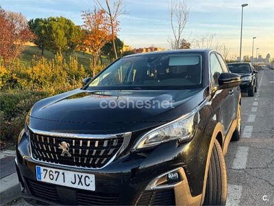 Negro Usado 2017 Peugeot 3008 Active SUV | 13.700 € (Precio justo)