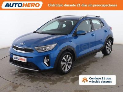 Azul Usado 2024 Kia Stonic SUV | 17.099 € (Precio justo)