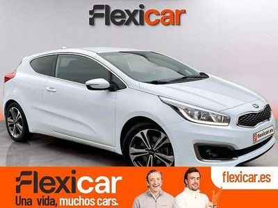 Usado Kia Ceed 136 CV (100 kW) 2018 Blanco Utilitario