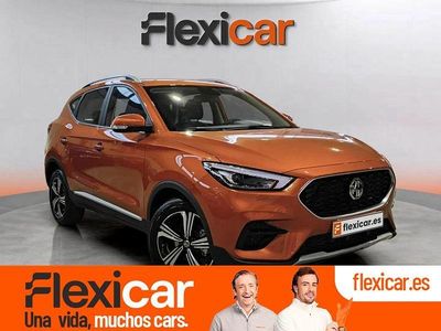 Usado MG ZS Comfort 106 CV (77 kW) 2023 Naranja Berlina