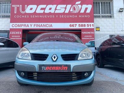 Usado Renault Scénic II Dynamique 150 CV (110 kW) 2007 Gris / plata Monovolumen