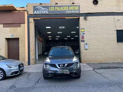 Usado Nissan Juke Acenta 110 CV (80 kW) 2015 Gris SUV