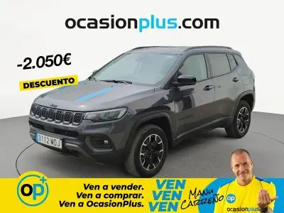 Usado Jeep Compass Trailhawk 240 CV (176 kW) 2023 Blanco SUV
