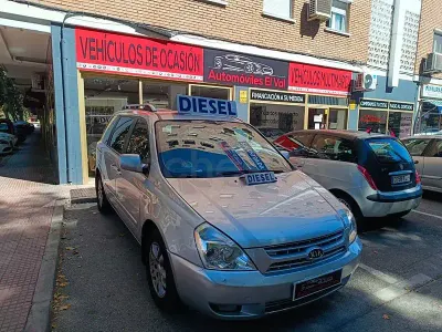 Usado Kia Carnival