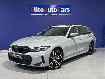 Usado BMW 330e Comfort Edition 292 CV (214 kW) 2023 Gris / plata Familiar