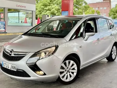 Usado Opel Zafira Tourer Excellence 136 CV (100 kW) 2016 Gris / plata Monovolumen