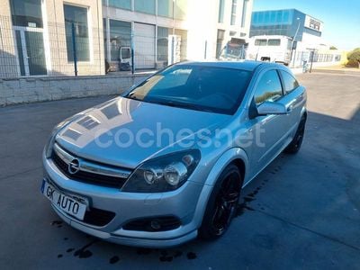 Opel Astra GTC