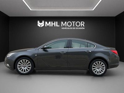Usado Opel Insignia Cosmo 140 CV (102 kW) 2011 Gris Berlina