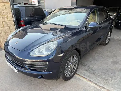 Usado Porsche Cayenne 400 CV (294 kW) 2012 Azul SUV