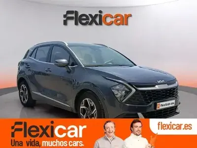 Usado Kia Sportage 136 CV (100 kW) 2023 Gris SUV
