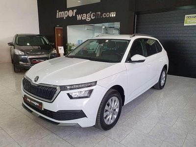 Usado Skoda Kamiq Monte Carlo 110 CV (80 kW) 2022 Blanco SUV