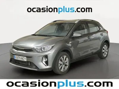 Usado Kia Stonic 101 CV (74 kW) 2025 Gris SUV