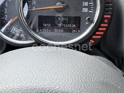 Usado Mini Cooper D Countryman 112 CV (82 kW) 2017 Verde SUV