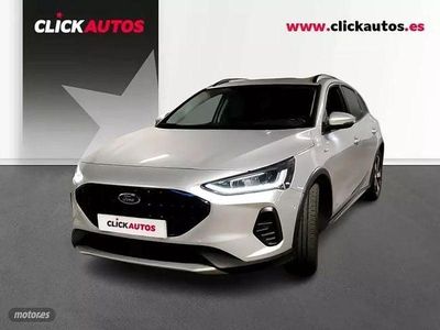 Usado Ford Focus Active 125 CV (91 kW) 2024 Gris Berlina