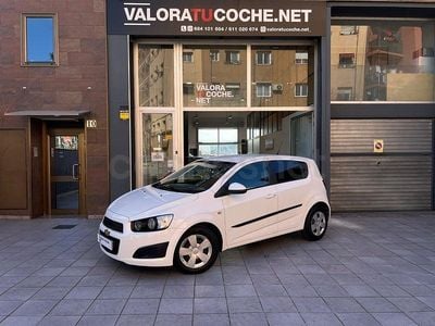 Usado Chevrolet Aveo LT 101 CV (74 kW) 2012 Blanco Berlina