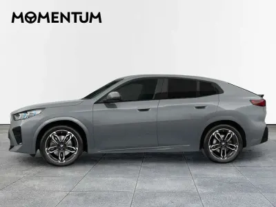 Usado BMW iX2 230 kW (313 CV) 2025 Gris SUV