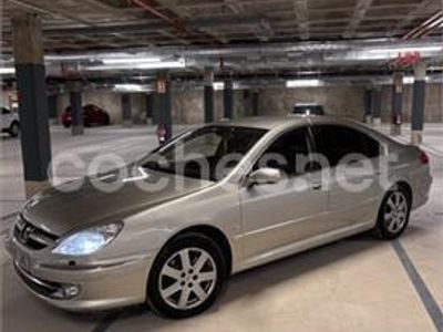 Peugeot 607