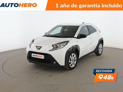Blanco Usado 2024 Toyota Aygo Play Utilitario | 13.999 € (Precio justo)