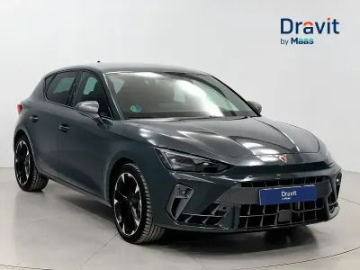 Käytetty Cupra Leon 150 HP (110 kW) 2024 Sininen Sedan