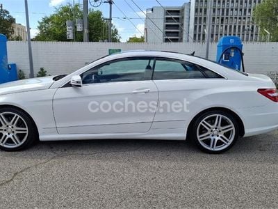 Mercedes E200