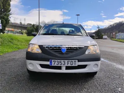 Usado Dacia Logan Ambiance 75 CV (55 kW) 2006 Blanco Berlina