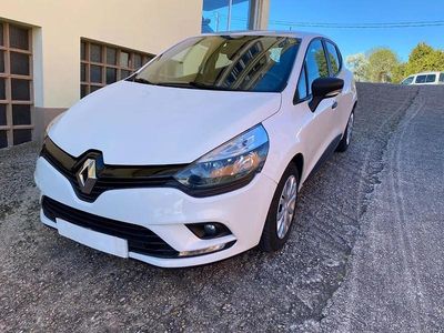 Begagnad Renault Clio IV Business 75 HK (55 kW) 2018 Vit Sedan