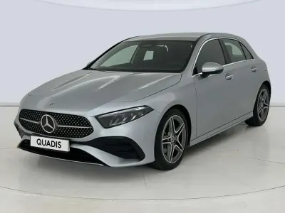 Usado Mercedes A180 Advanced 136 CV (100 kW) 2025 Gris Utilitario