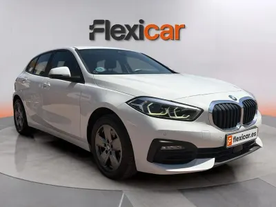 Usado BMW 116 116 CV (85 kW) 2022 Blanco Utilitario