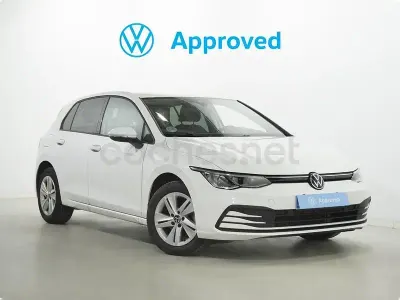 Usado VW Golf VIII Life 115 CV (84 kW) 2023 Blanco Berlina