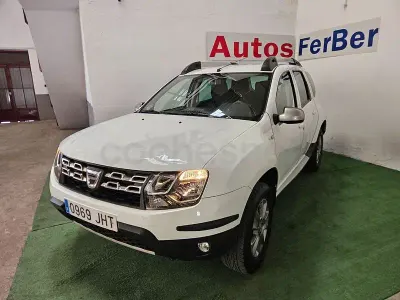 Usado Dacia Duster Ambiance 109 CV (80 kW) 2015 Blanco SUV