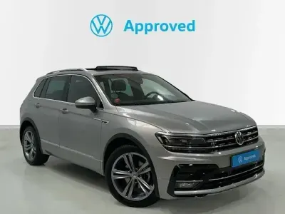 Usado VW Tiguan Sportline 150 CV (110 kW) 2020 Gris SUV