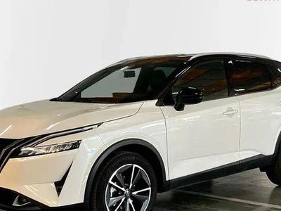Usado Nissan Qashqai Pack 140 CV (102 kW) 2023 Lunar white midnight black n SUV