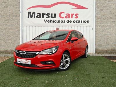 Usado Opel Astra Dynamic 110 CV (80 kW) 2016 Rojo Berlina