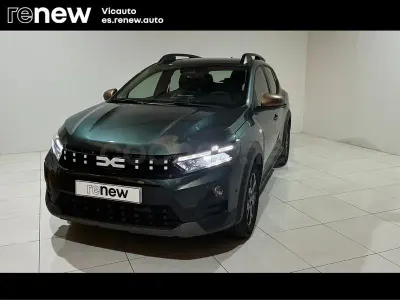 Usado Dacia Sandero Extreme 122 CV (89 kW) 2026 Verde Berlina