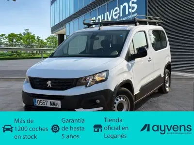 Usado Peugeot Rifter Business-Line 102 CV (75 kW) 2023 Blanco Monovolumen