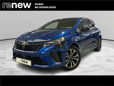 Usado Renault Clio Techno 101 CV (74 kW) 2025 Azul Utilitario