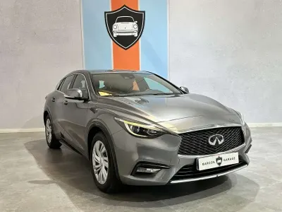 Usado Infiniti Q30