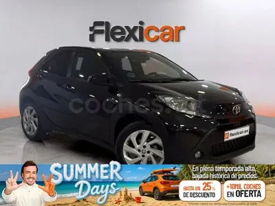 Usado Toyota Aygo X 72 CV (52 kW) 2024 Negro SUV